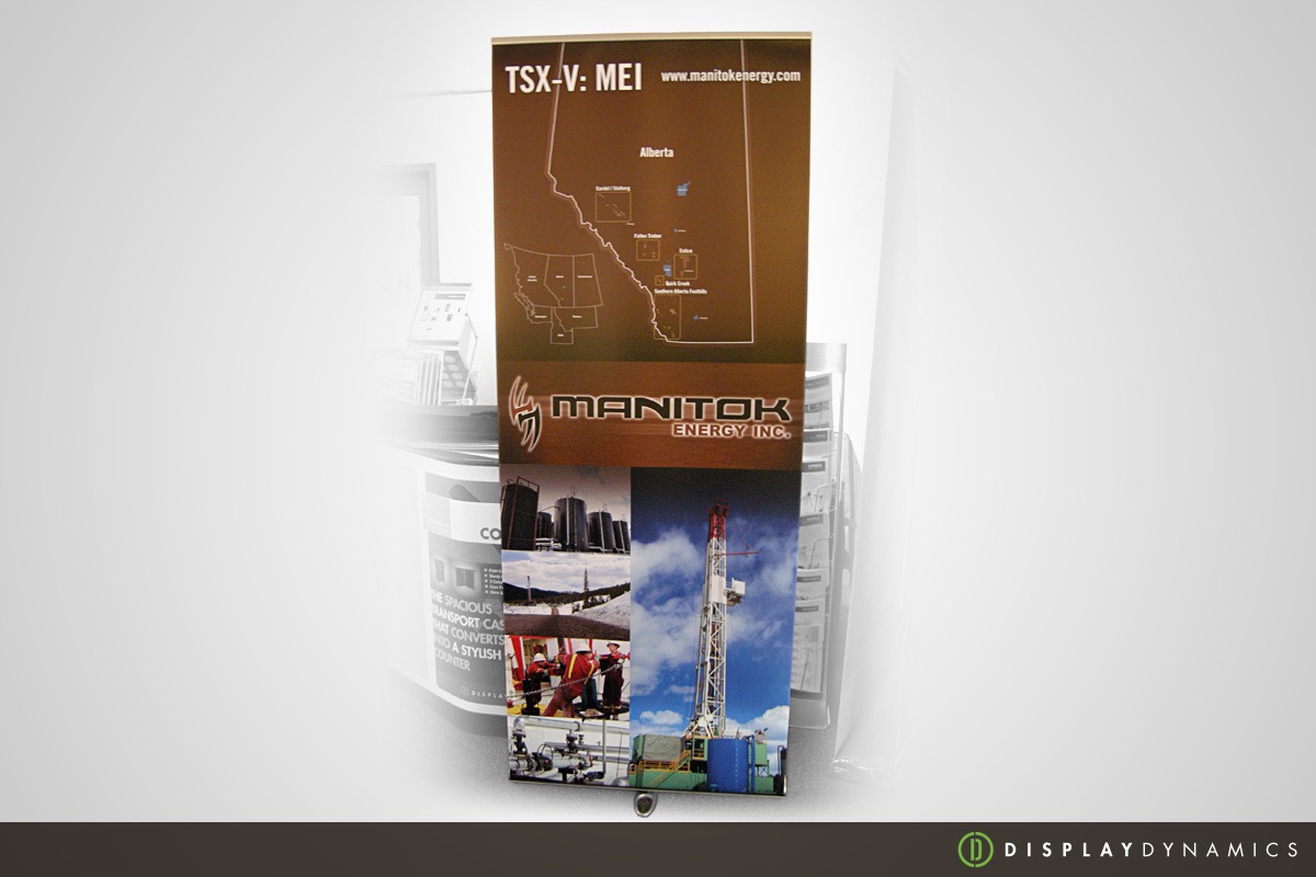 Roll Up S10 Banner Stand