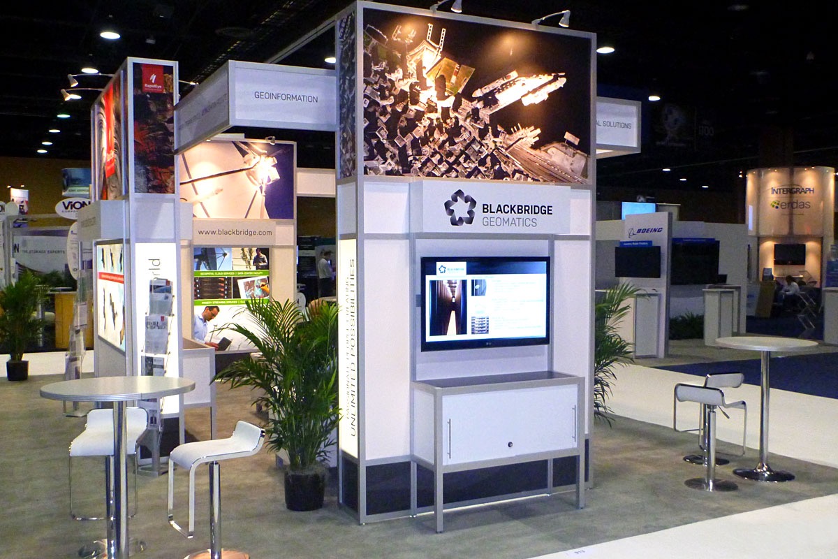 Custom Exhibits