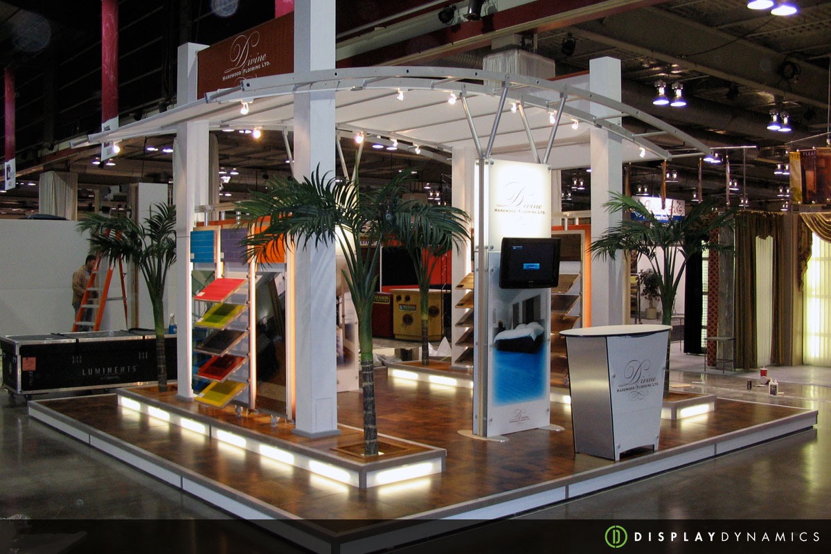 Custom Exhibits