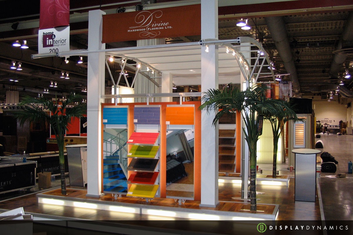 Custom Exhibits
